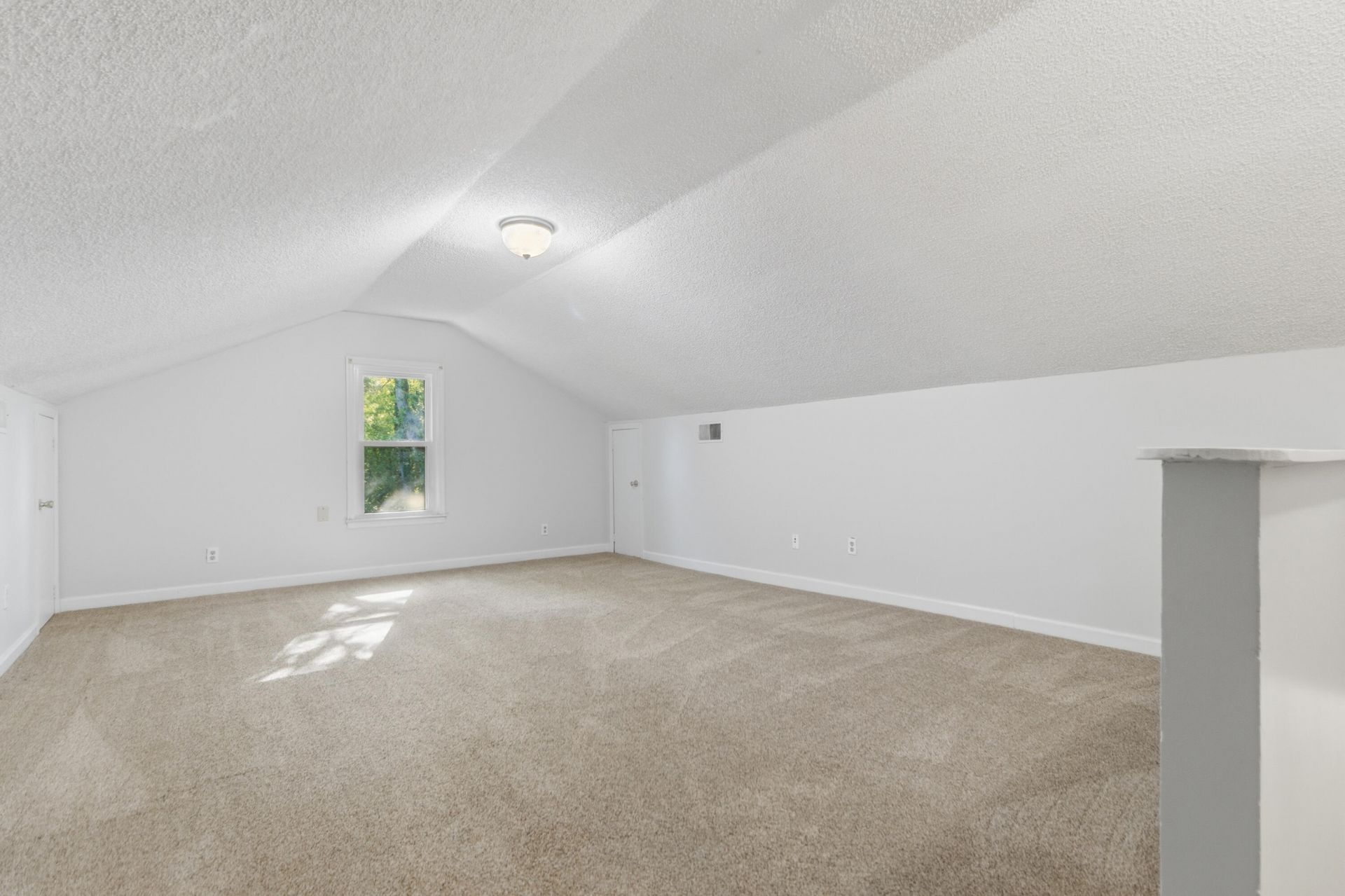 2322 Mckee Court Photo 26