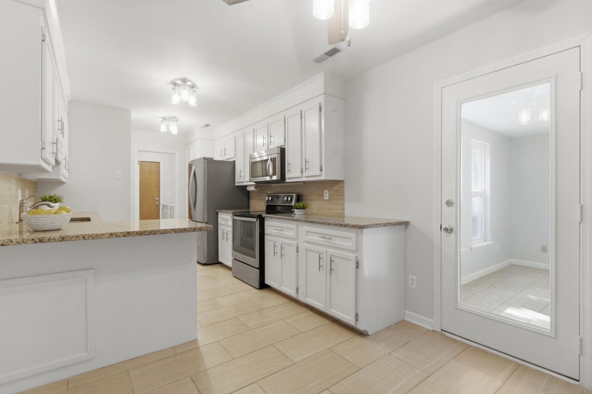 2322 Mckee Court Photo 8