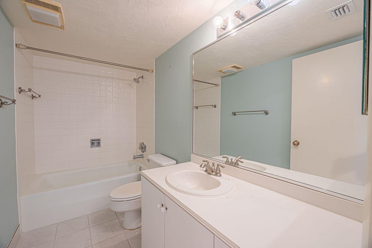 4201 N Ocean Boulevard, Unit 604, Boca Raton, FL 33431 Photo