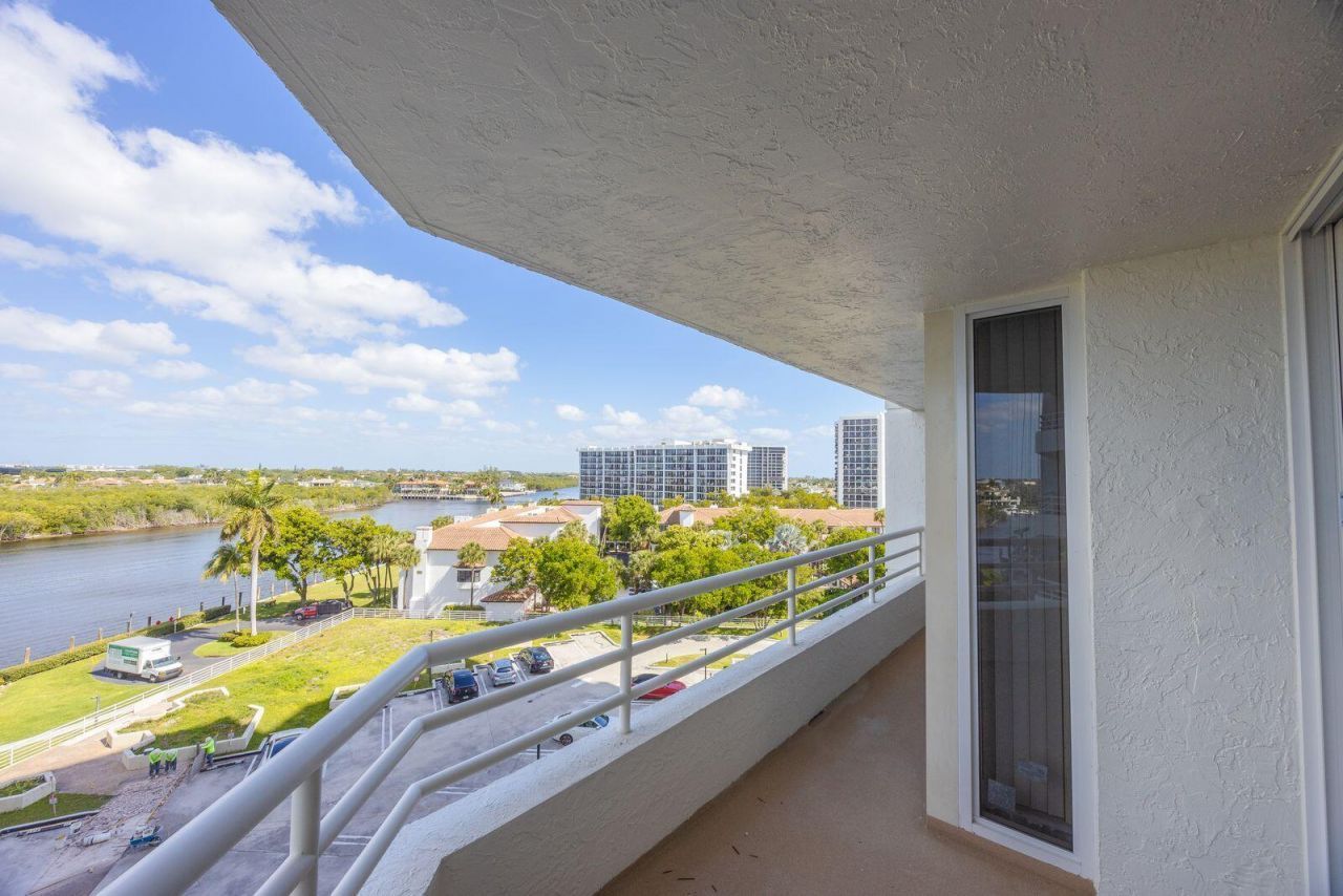 4201 N Ocean Boulevard, Unit 604, Boca Raton, FL 33431 Photo