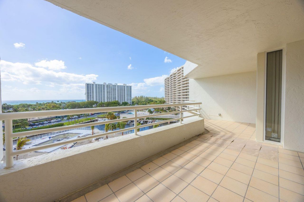 4201 N Ocean Boulevard, Unit 604, Boca Raton, FL 33431 Photo