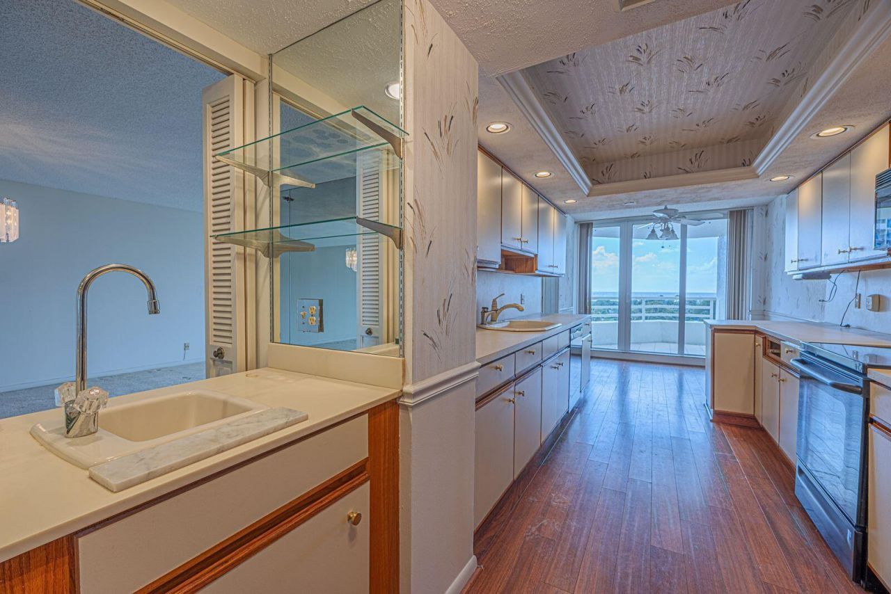 4201 N Ocean Boulevard, Unit 604, Boca Raton, FL 33431 Photo
