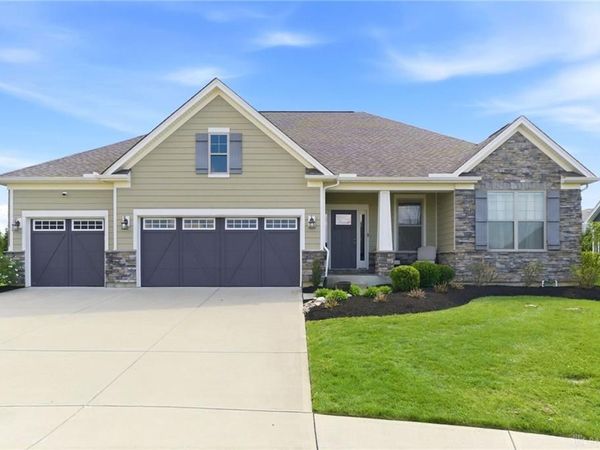 2036 Buglers Sound, Dayton, OH 45458