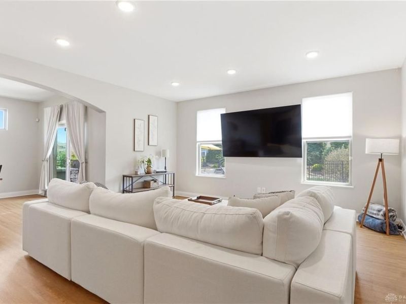 2036 Buglers Sound, Dayton, OH 45458 Photo 10