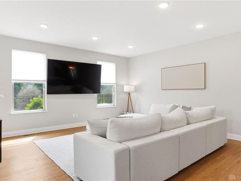 2036 Buglers Sound, Dayton, OH 45458 Photo 11