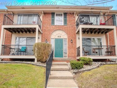 12025 Ina Drive, Sterling Heights, MI 48312