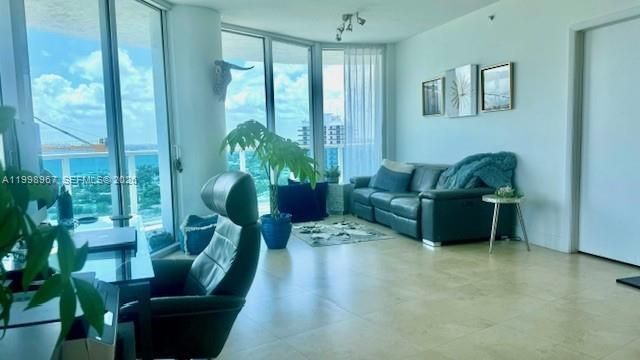 1881 NE 79th St Cswy, Unit 2005, North Bay Village, FL 33141 Photo