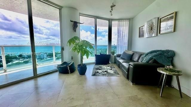 1881 NE 79th St Cswy, Unit 2005, North Bay Village, FL 33141 Photo