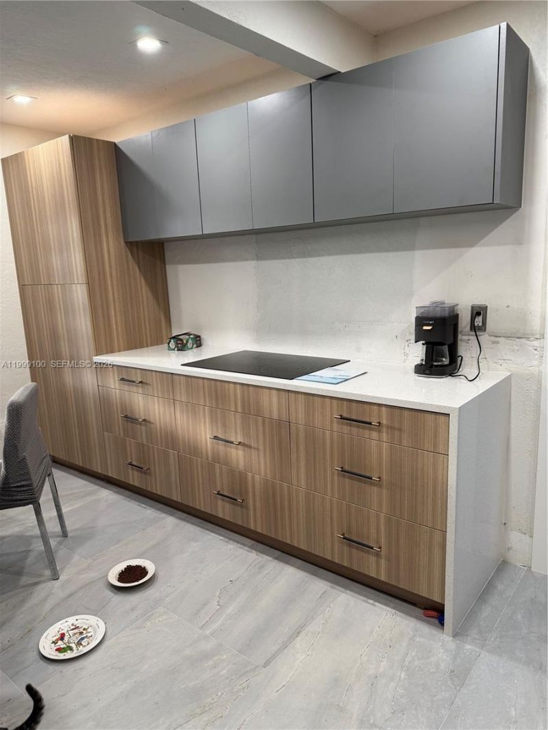 423 NW 32nd Pl, Unit 1, Miami, FL 33125 Photo