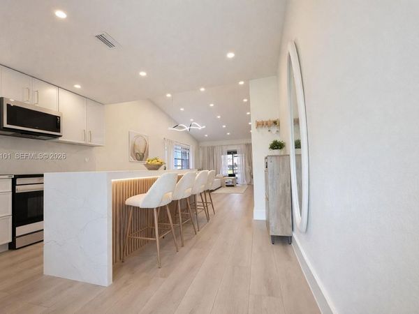 769 Banks Rd , Unit 119, Margate, FL 33063