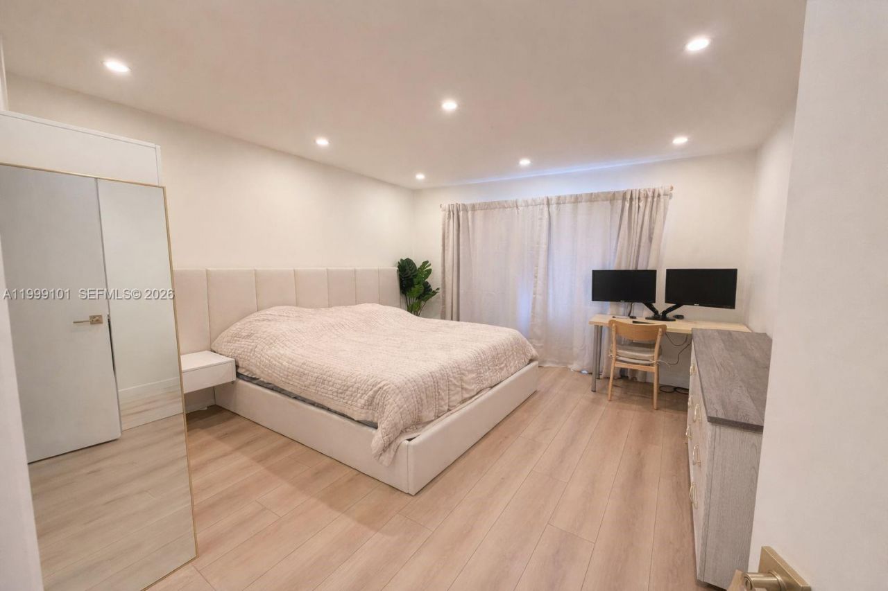 769 Banks Rd, Unit 119, Margate, FL 33063 Photo