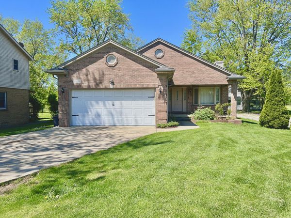 15338 Flanders Street, Southgate, MI 48195