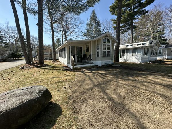 150 Chapel Road, Unit 208, Wells, ME 04090