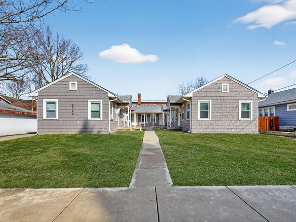5724 Julian Avenue , Indianapolis, IN 46219