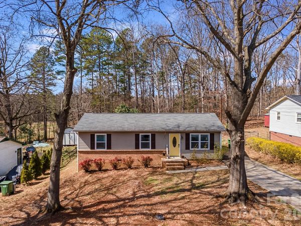 109 Julia Street, Mount Holly, NC 28120