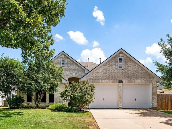 16303 Lone Wolf DR, Leander, TX 78641