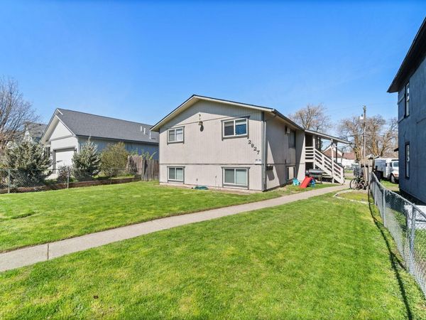 2927 E Olympic Ave, Spokane, WA 99217