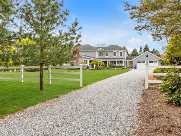 25 Lighthouse Road, Southold, NY 11971