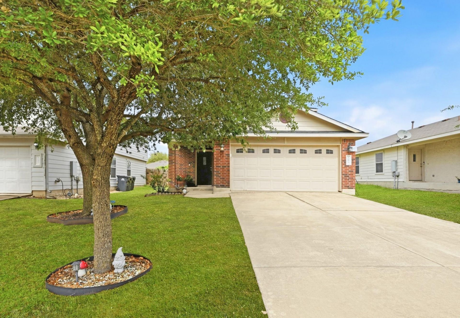 165 Opal Lake Dr, Kyle, TX 78640 Main Photo