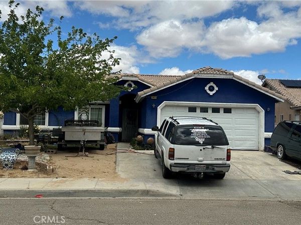 10430 Butte, Adelanto, CA 92301