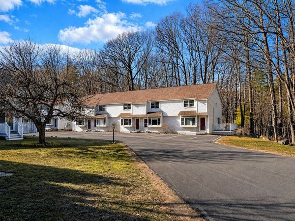 777 Middle Road, Unit 72, Portsmouth, NH 03801