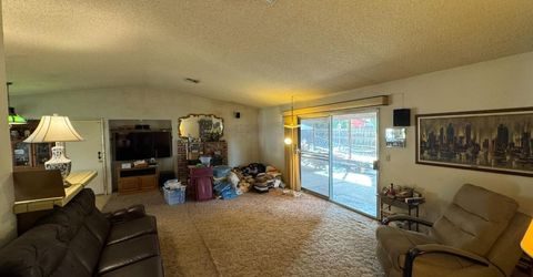 1461 E D St, Oakdale, CA 95361 Photo