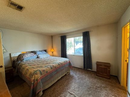 1461 E D St, Oakdale, CA 95361 Photo