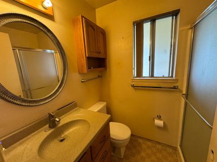 1461 E D St, Oakdale, CA 95361 Photo