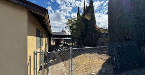 1461 E D St, Oakdale, CA 95361 Photo