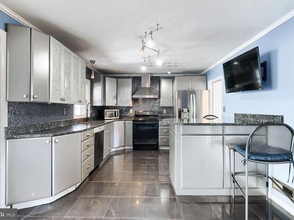 114 SEMINARY AVENUE E, LUTHERVILLE TIMONIUM, MD 21093