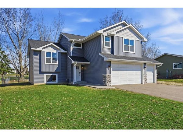 1630 5th Avenue, Baldwin, WI 54002