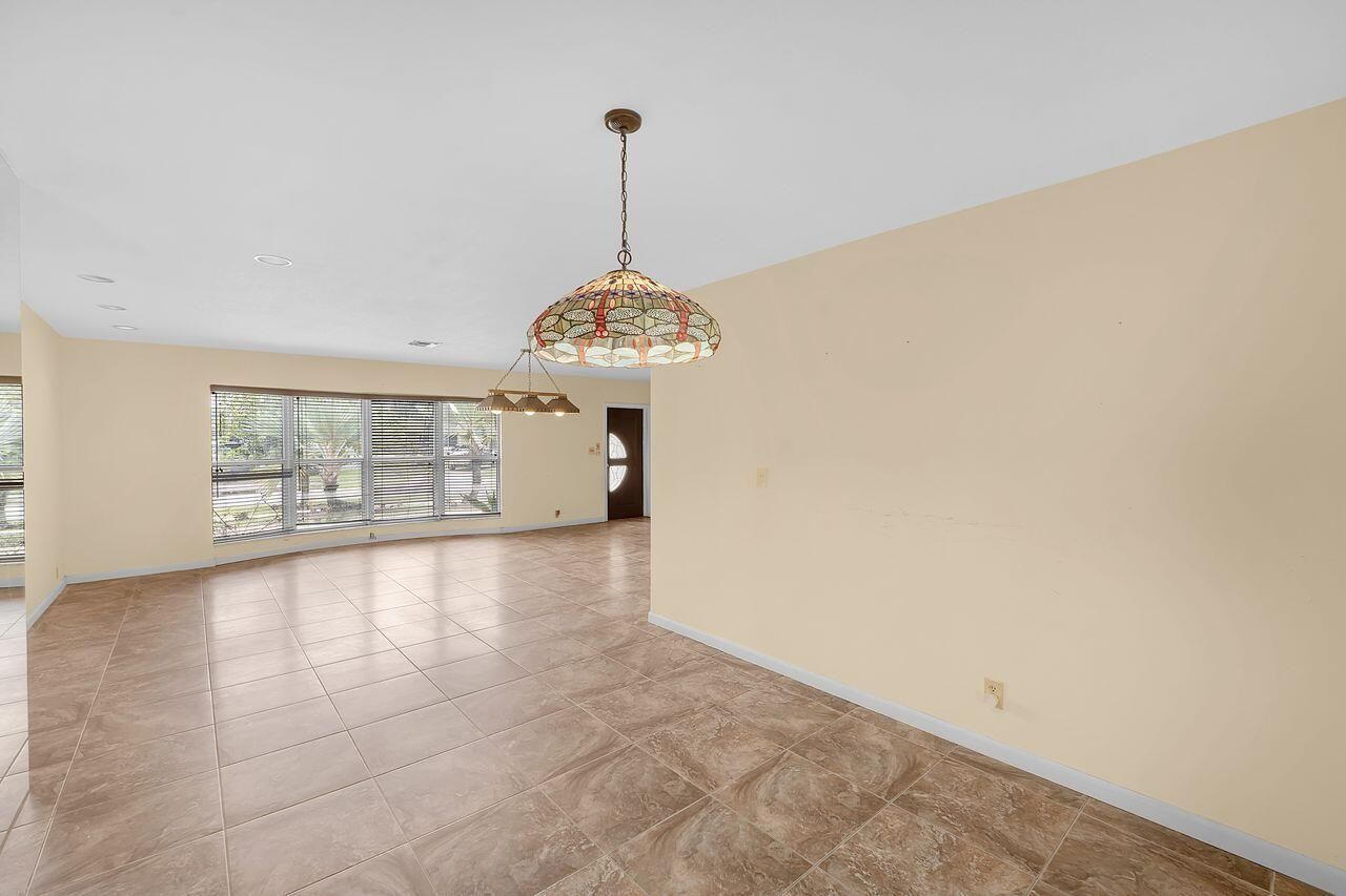 1915 NE 208th Terrace, Miami, FL 33179 Photo