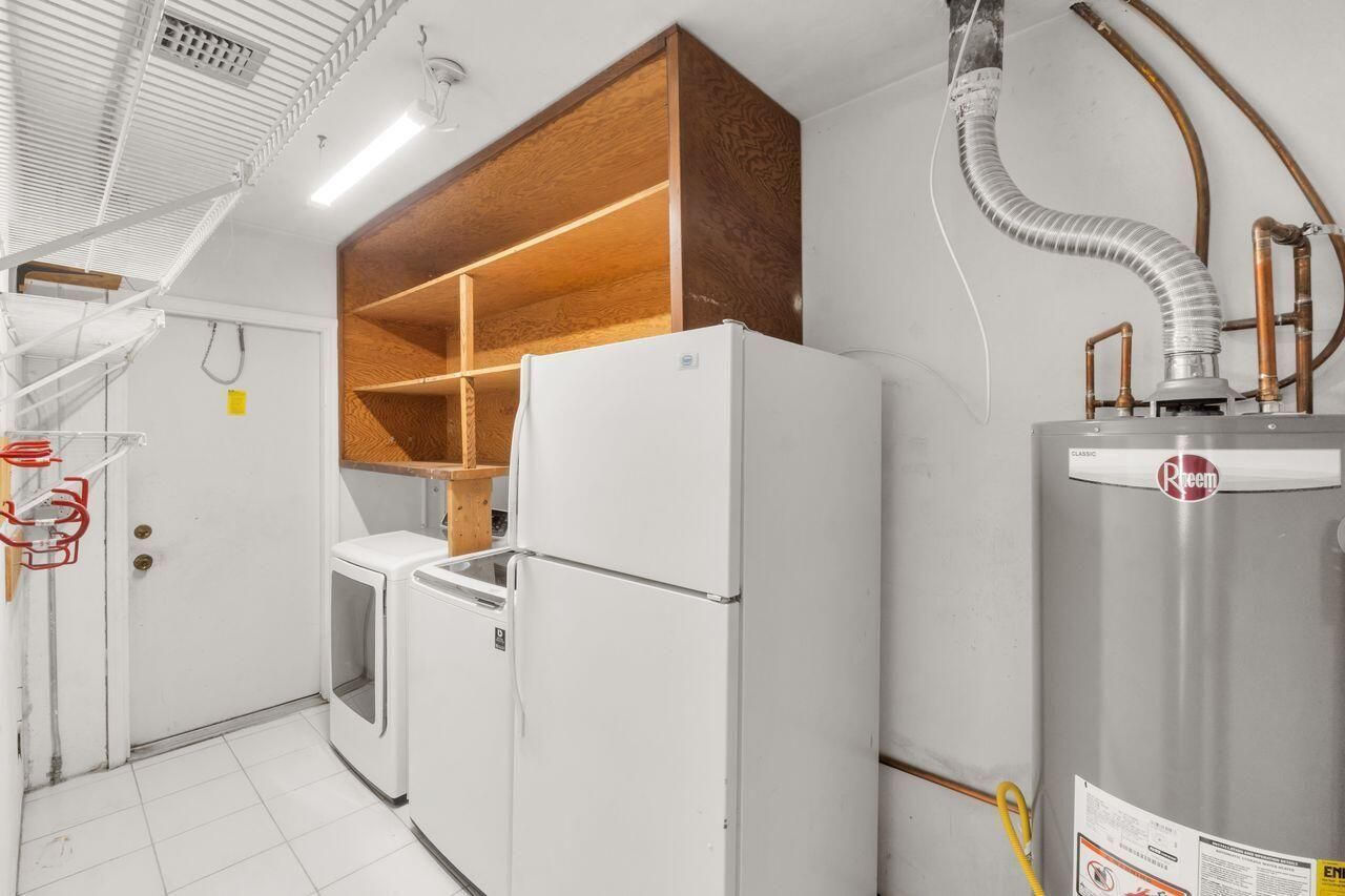 1915 NE 208th Terrace, Miami, FL 33179 Photo