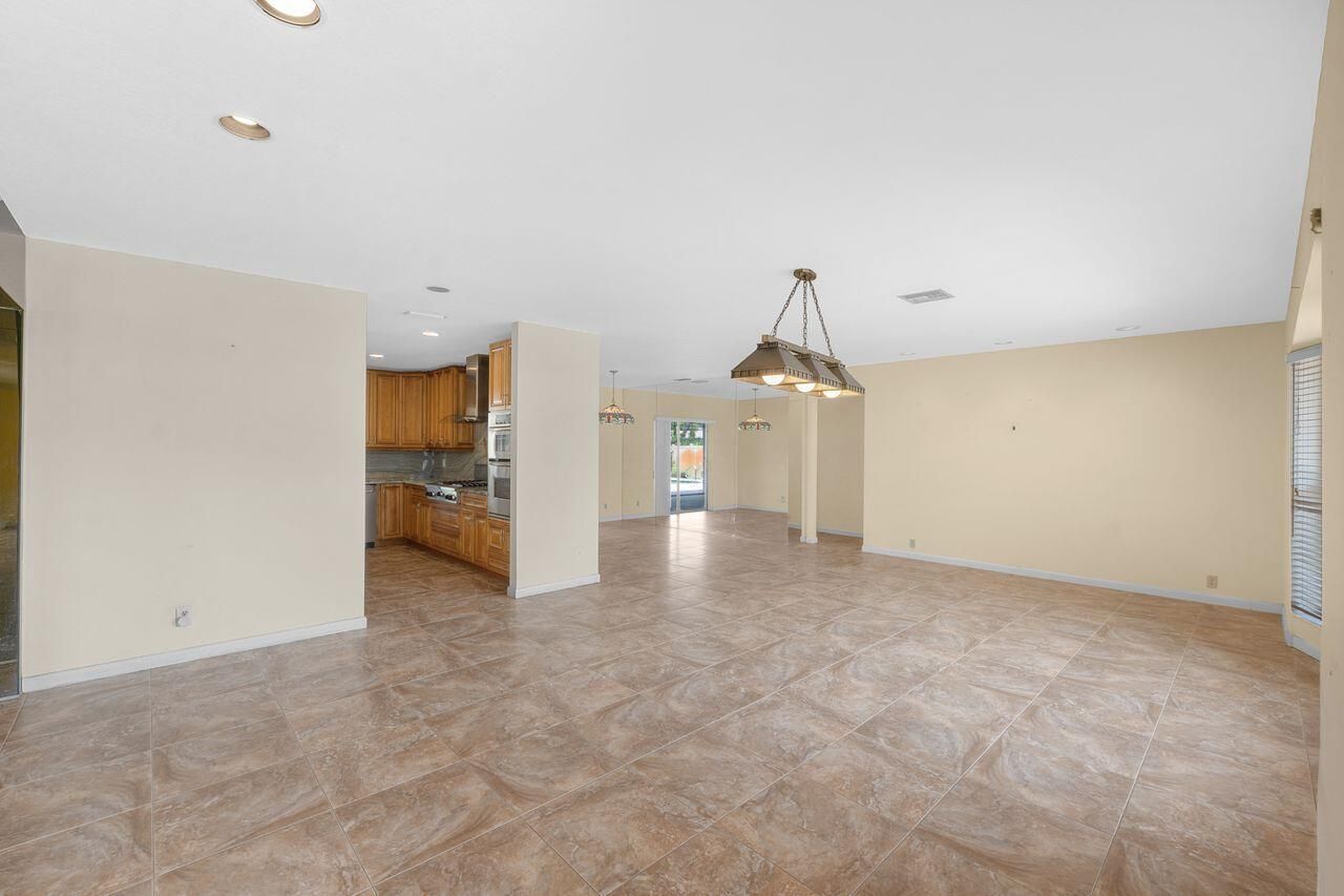 1915 NE 208th Terrace, Miami, FL 33179 Photo