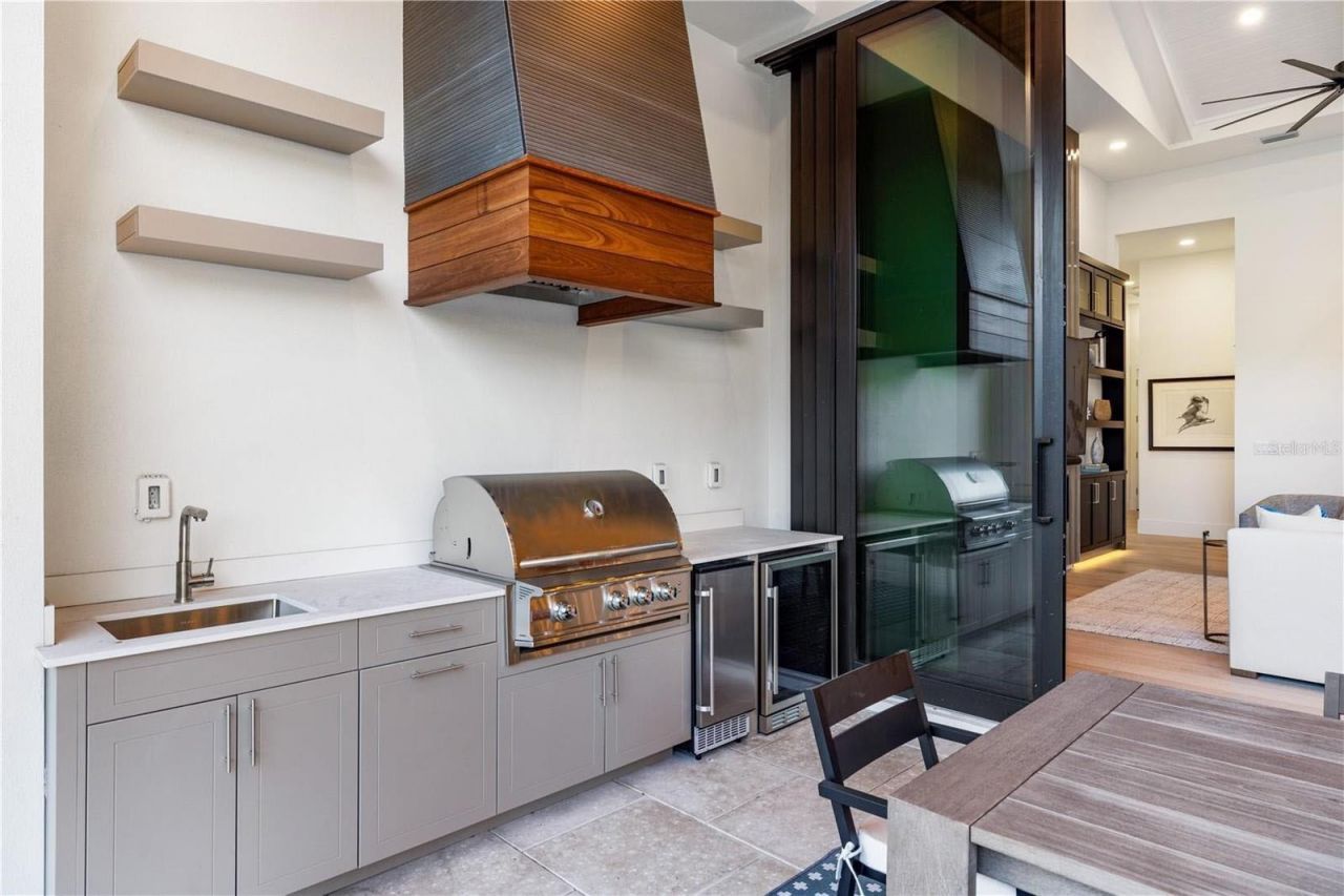 1800 Webber Street, Sarasota, FL 34239 Photo