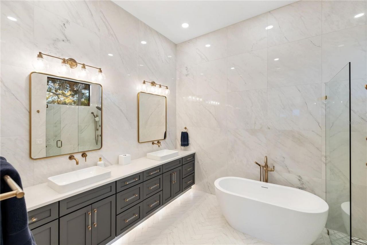 1800 Webber Street, Sarasota, FL 34239 Photo