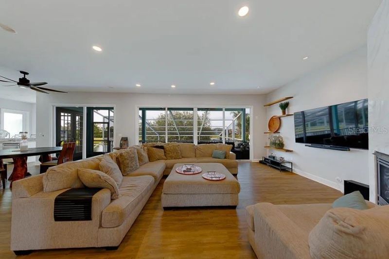 2106 Pelican Court, Tarpon Springs, FL 34689 Photo