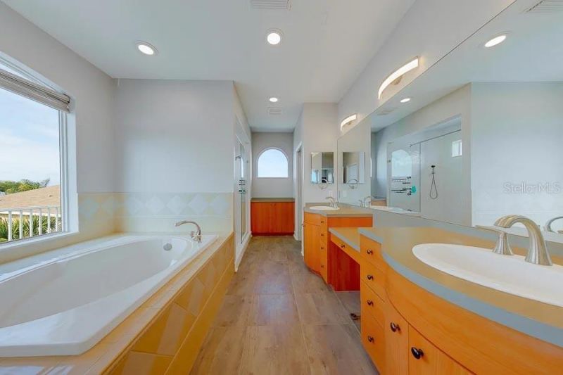 2106 Pelican Court, Tarpon Springs, FL 34689 Photo