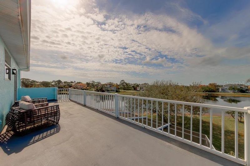 2106 Pelican Court, Tarpon Springs, FL 34689 Photo