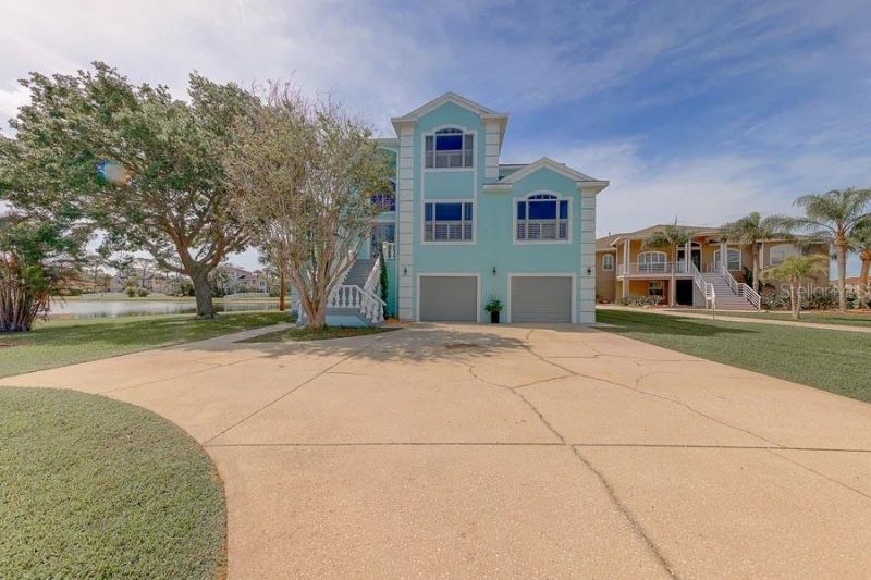 2106 Pelican Court, Tarpon Springs, FL 34689 Photo