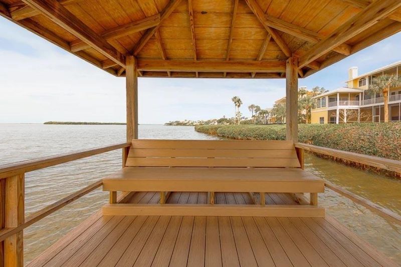 2106 Pelican Court, Tarpon Springs, FL 34689 Photo