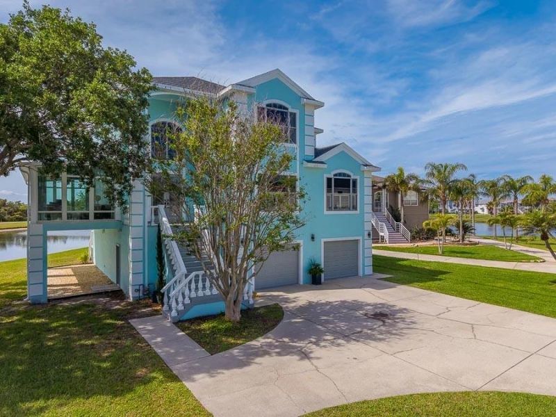 2106 Pelican Court, Tarpon Springs, FL 34689 Photo