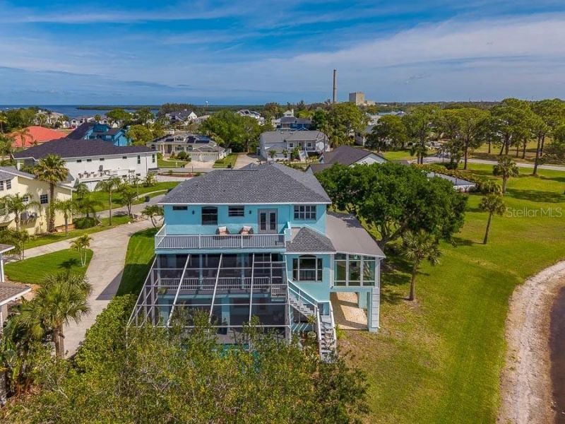 2106 Pelican Court, Tarpon Springs, FL 34689 Photo