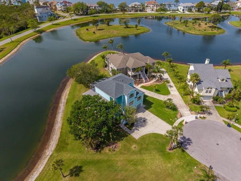 2106 Pelican Court, Tarpon Springs, FL 34689 Photo