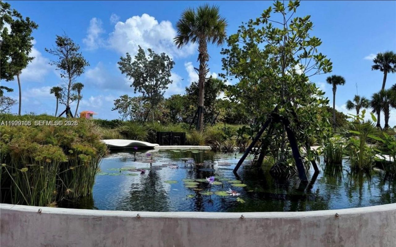 7330 Ocean Ter, Unit 8-C, Miami Beach, FL 33141 Photo
