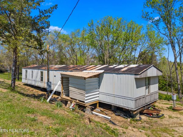 115 Melrose Ave, Bulls Gap, TN 37711