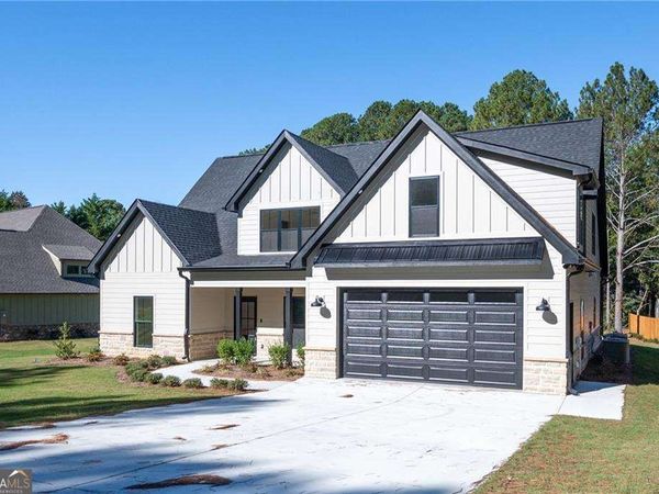 140 Cambridge Court, Calhoun, GA 30701