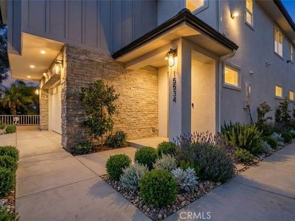 15534 Colorado Avenue, Paramount, CA 90723
