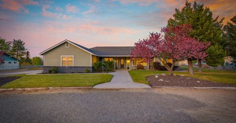 969 Riverview Drive, Gardnerville, NV 89460 Photo