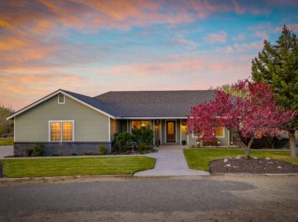 969 Riverview Drive, Gardnerville, NV 89460 Photo